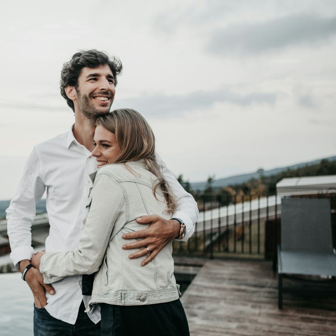 Couple hugging warmly for cute and sweet freaky spanish pick up lines